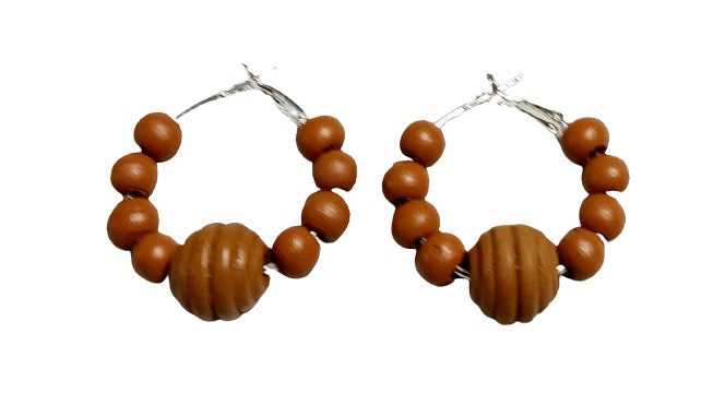 Tan and Silver Round Fluted Earrings